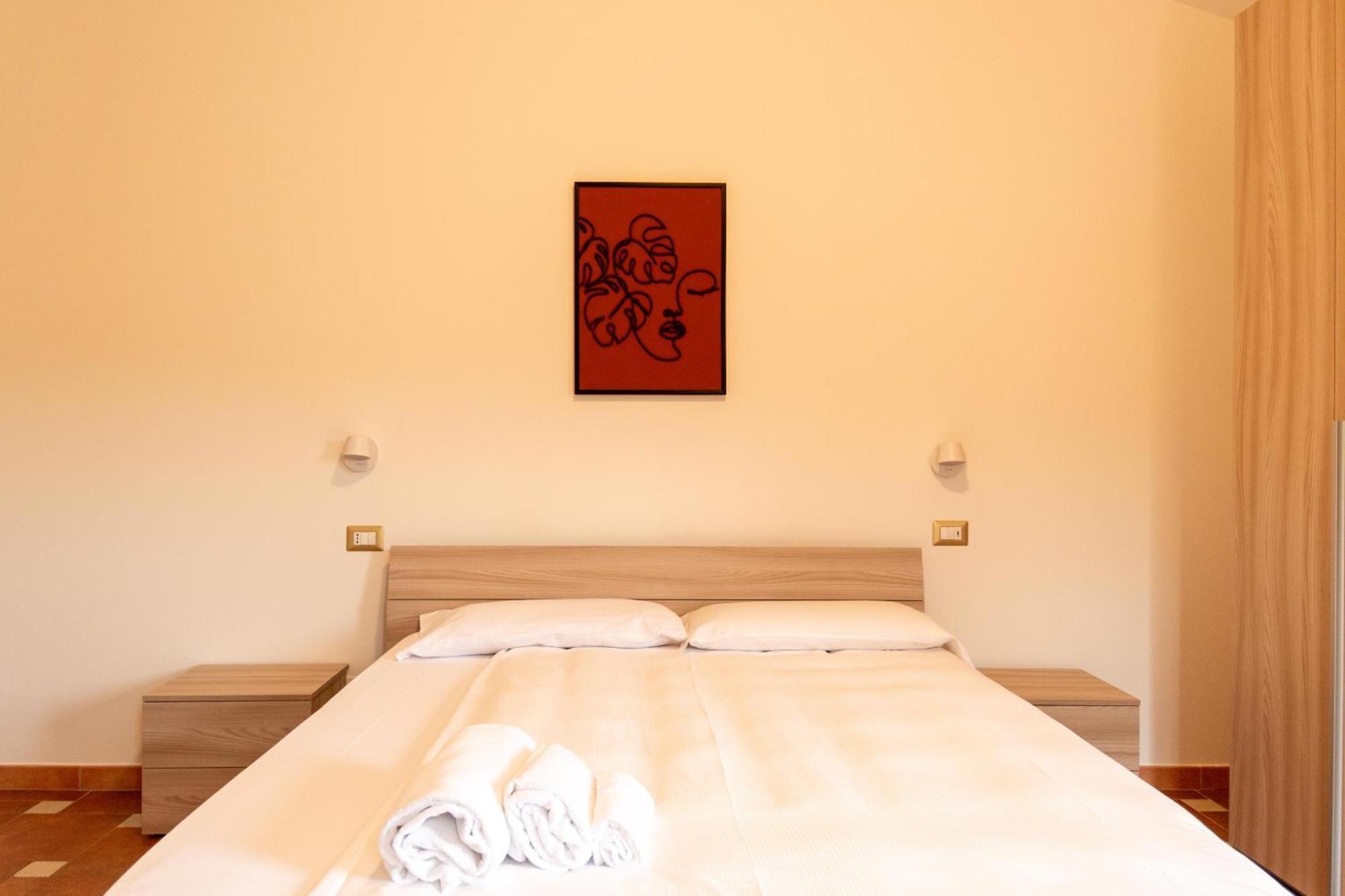Vigneto - Italian Restaurant & B&B Villa Rosa Di Martinsicuro 외부 사진